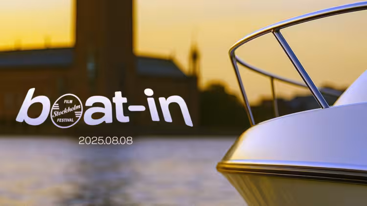 Gratisbio pá vatten utanför Stadshuset